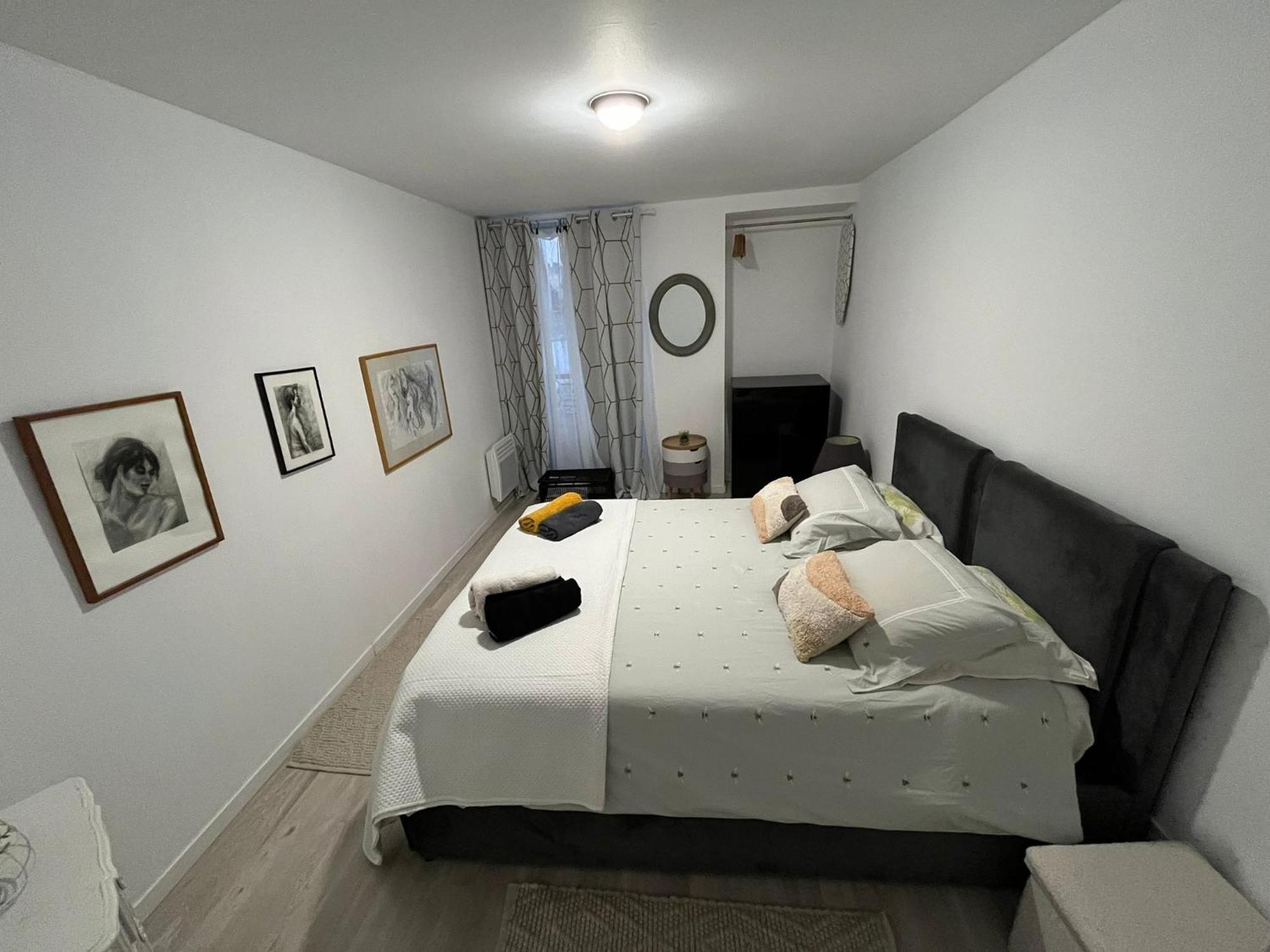 Appartement Paisible Clichy Exterior foto